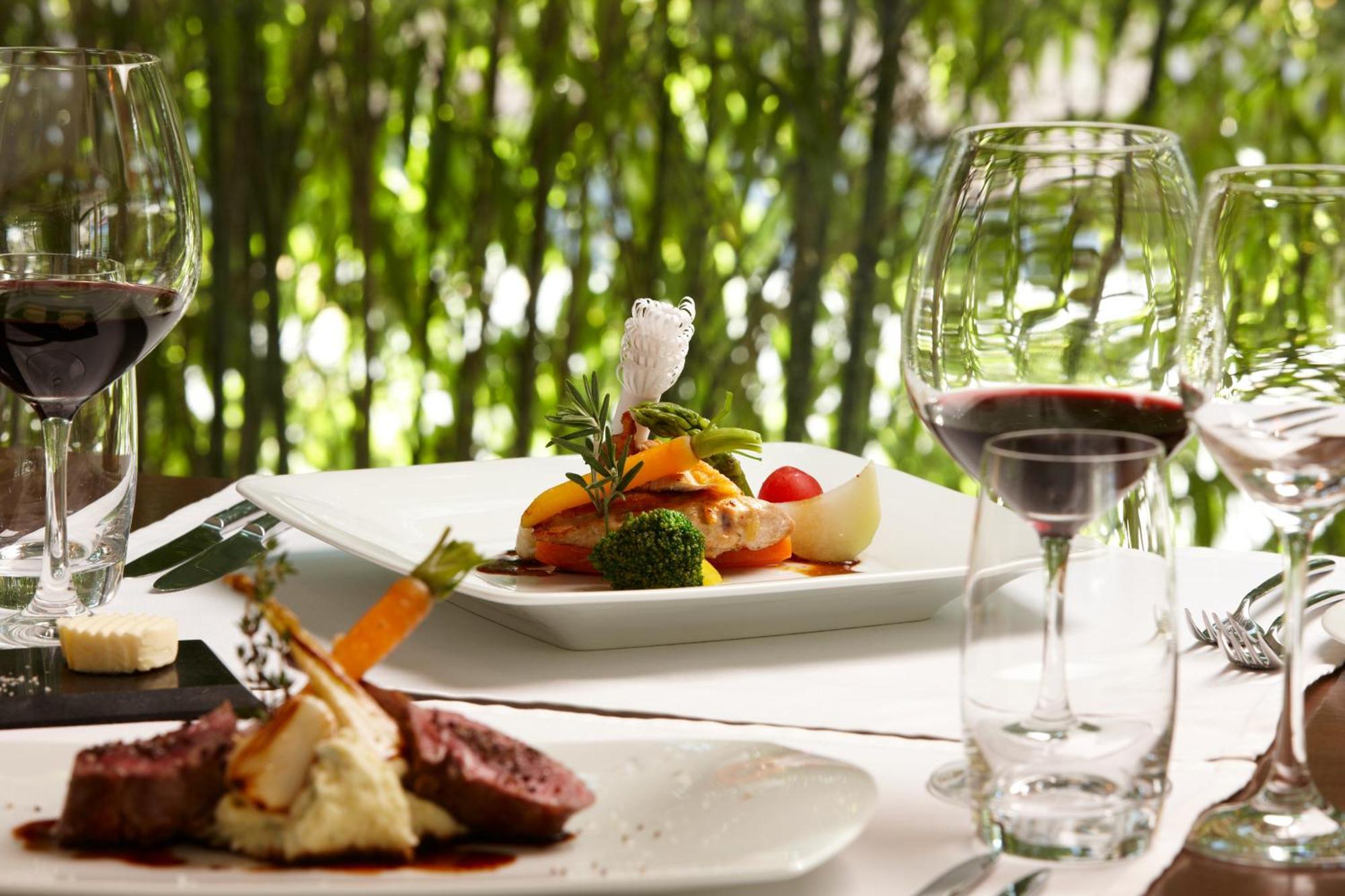 Hotel Restaurant Roessli Бад Рагаз Екстериор снимка